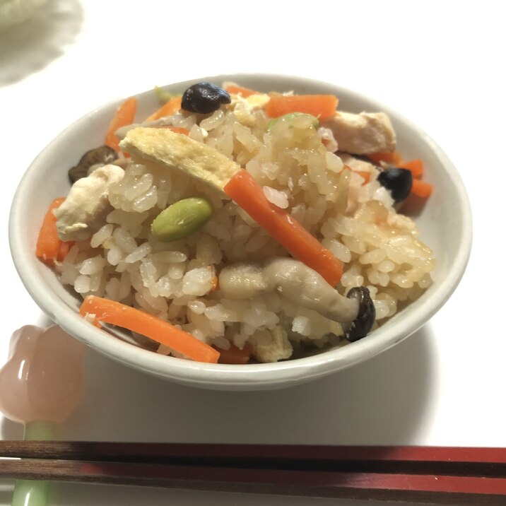 簡単炊き込みご飯 きのこ 鶏肉炊飯器に入れるだけ レシピ 作り方 By 空飛ぶチャンドゥー ᵕᴗᵕ 楽天レシピ 簡単炊き込みご飯 きのこ 鶏肉炊飯器に入れるだけ レシピ 作り方 By 空飛ぶチャンドゥー ᵕᴗᵕ 楽天レシピ